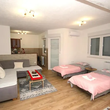 Apartman Mladen Trebinje Exterior photo